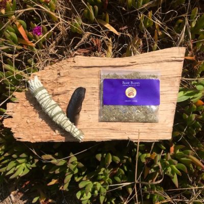 Dream Lodge RYO sample Picture - Wood, Sage, and Feather - Bear Blend