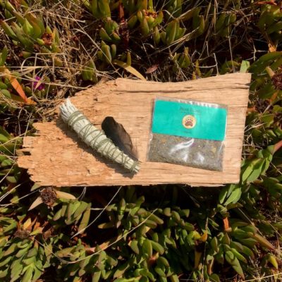 OG RYO Sample Size Picture - Wood, Sage, and Feather - Bear Blend