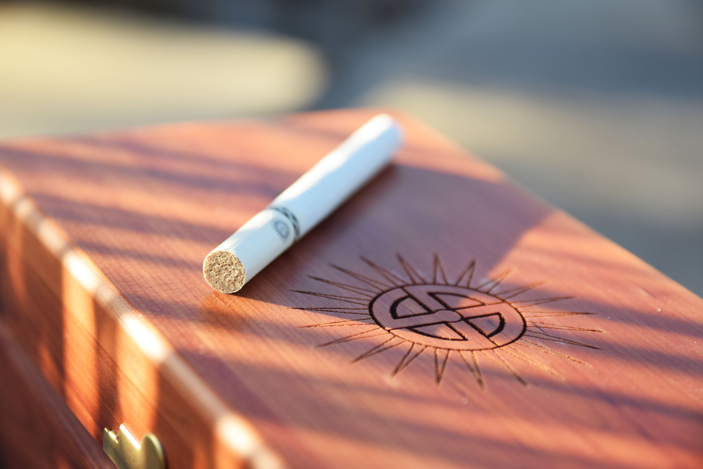 Cigarette Club Box Close Up - Bear Blend