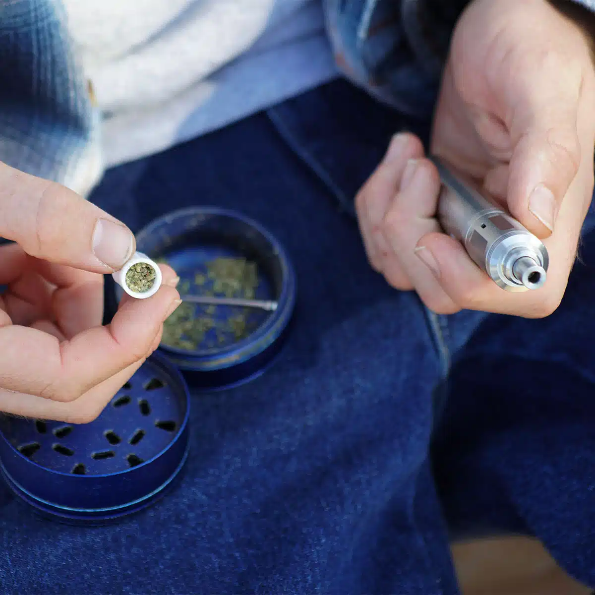 Cipher-NOVA-All-In-One-ePipe-Filling-A-Pod